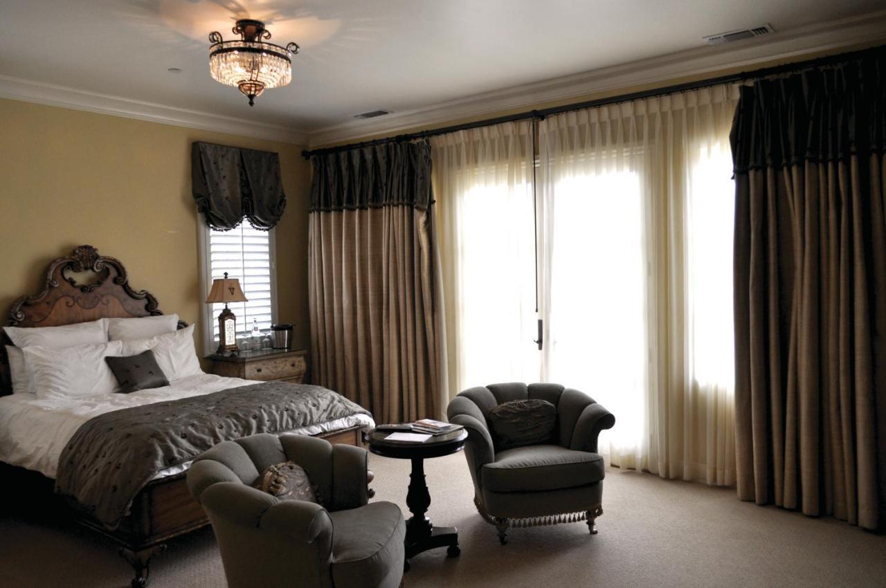 Villa Arden Hills カーマイケル  エクステリア 写真